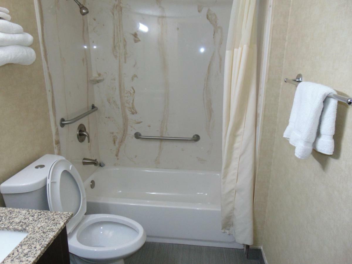 موتيل Monmouth Junction La Mirage المظهر الخارجي الصورة